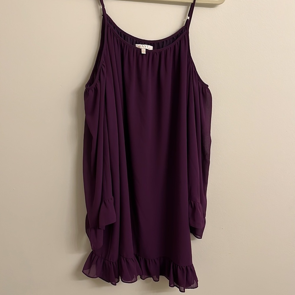 Wayf peekaboo shoulder dress size L